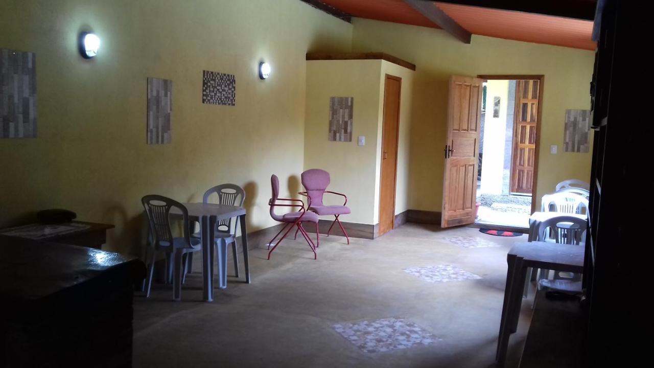 Sitio E Pousada Recanto Dos Ipes Терезополіс Екстер'єр фото